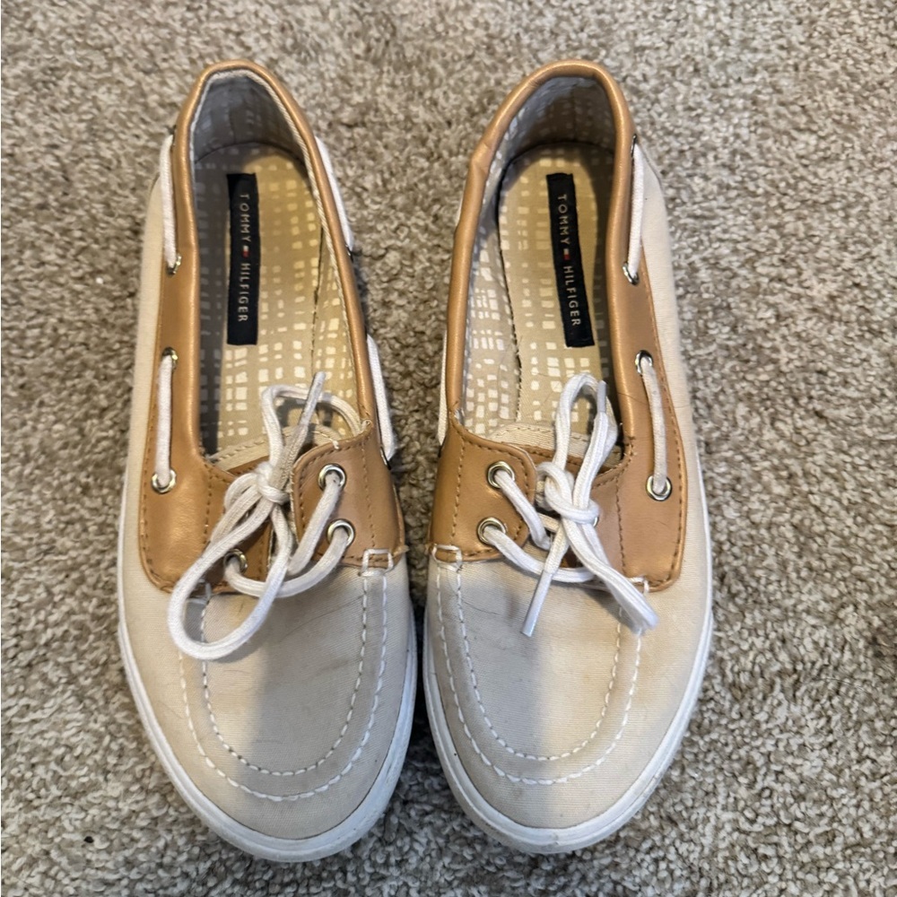 Tommy Hilfiger Beige and White Casual Shoes